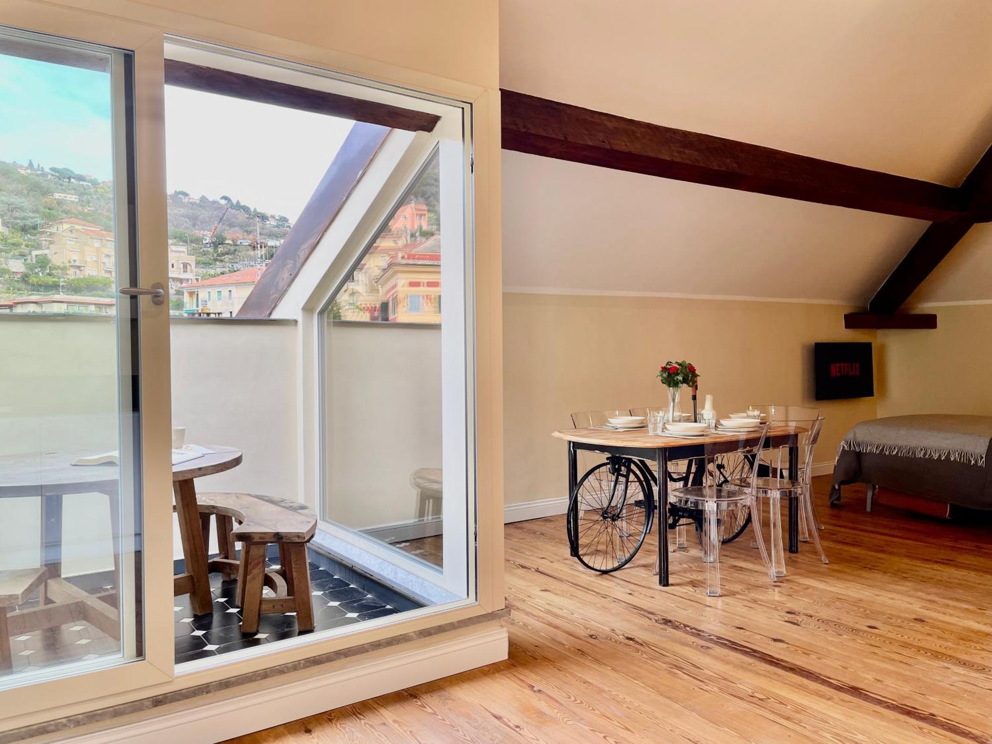 Villa Migliorini Lusso & Comfort In Finalborgo. Finale Ligure Værelse billede