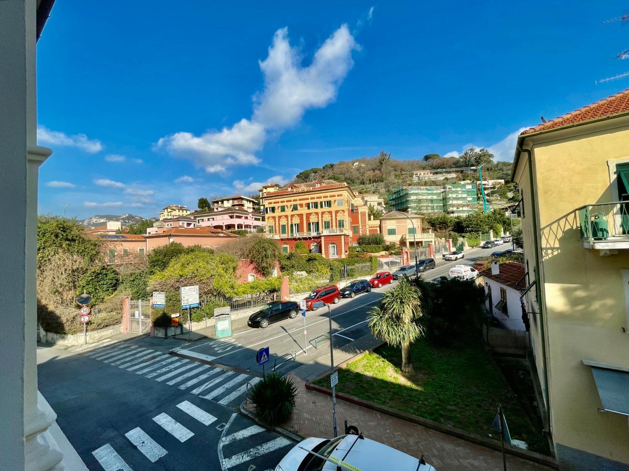 Villa Migliorini Lusso & Comfort In Finalborgo. Finale Ligure Værelse billede