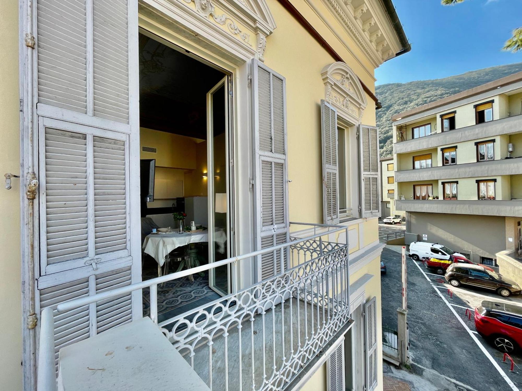 Villa Migliorini Lusso & Comfort In Finalborgo. Finale Ligure Værelse billede